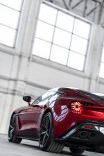 Aston Martin Vanquish Zagato 2017 года (UK)